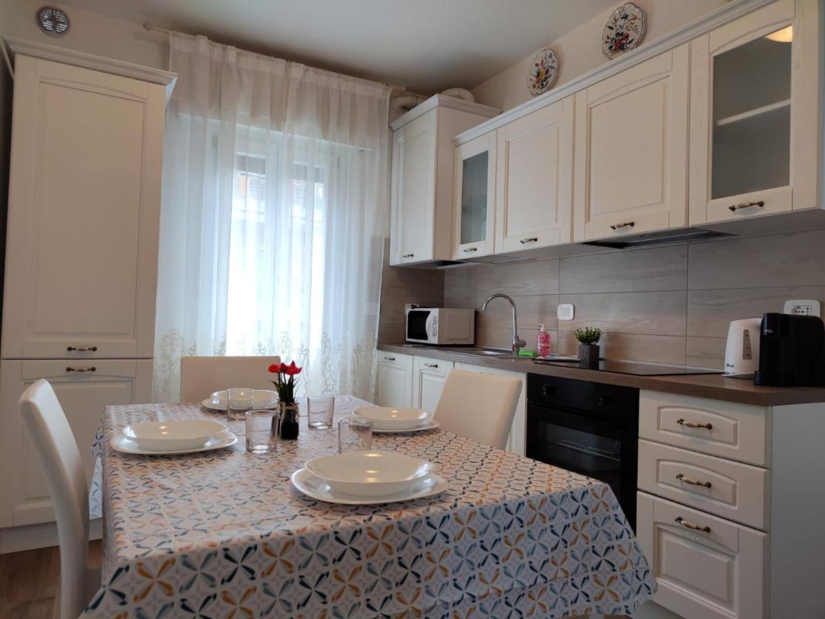 Sweet Apartment - Centre بسكييرا ديل غاردا المظهر الخارجي الصورة