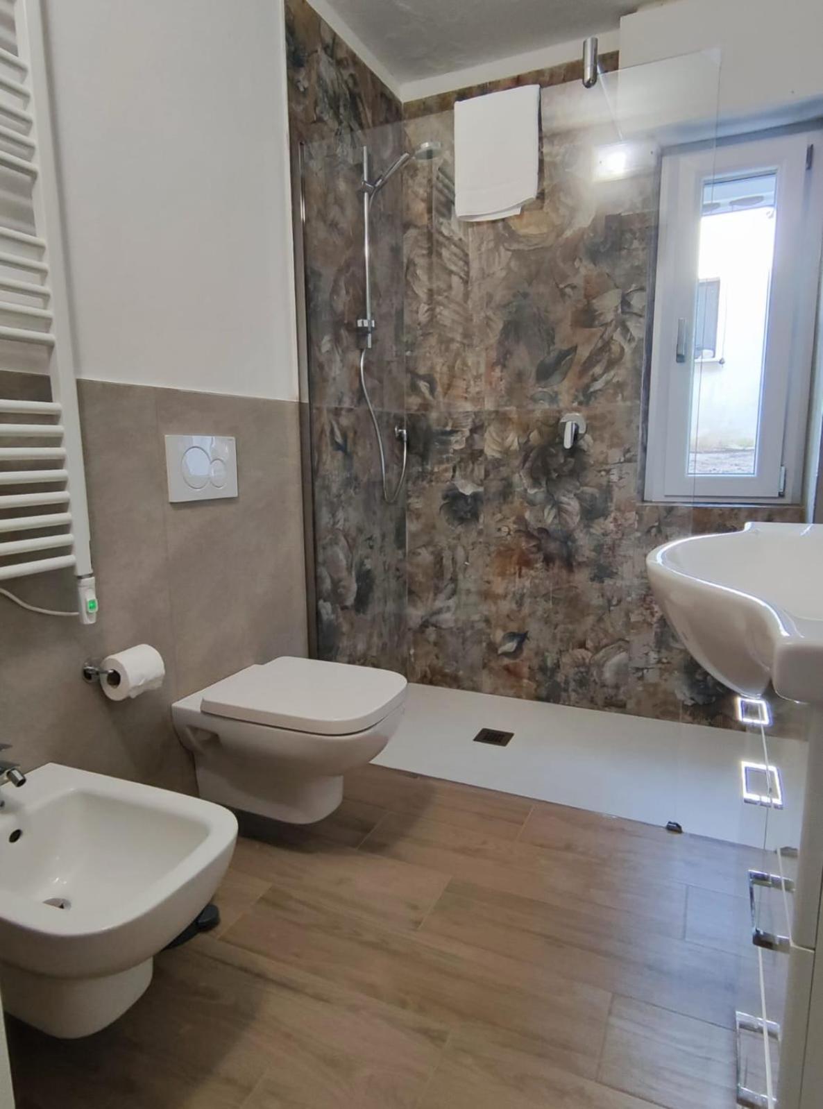 Sweet Apartment - Centre بسكييرا ديل غاردا المظهر الخارجي الصورة